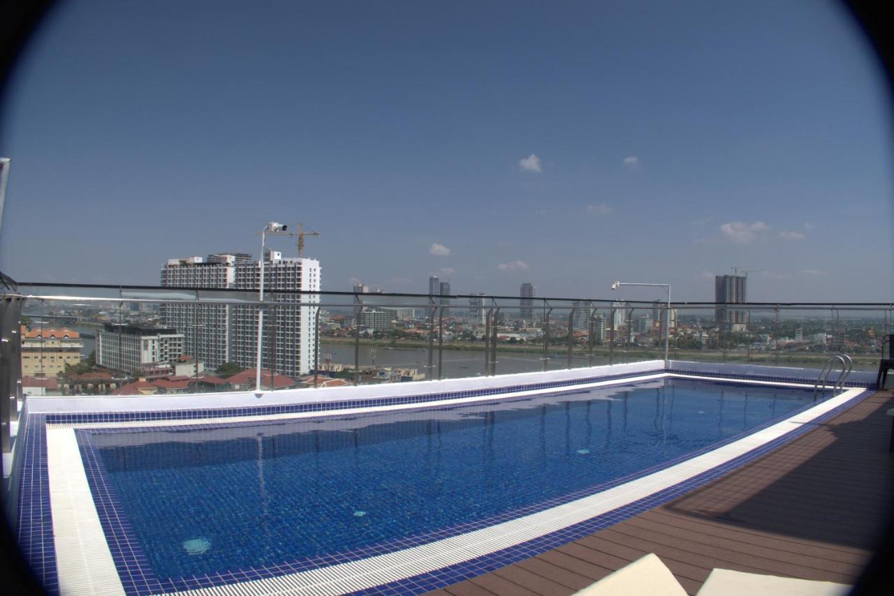 110 Hotel Phnom Penh