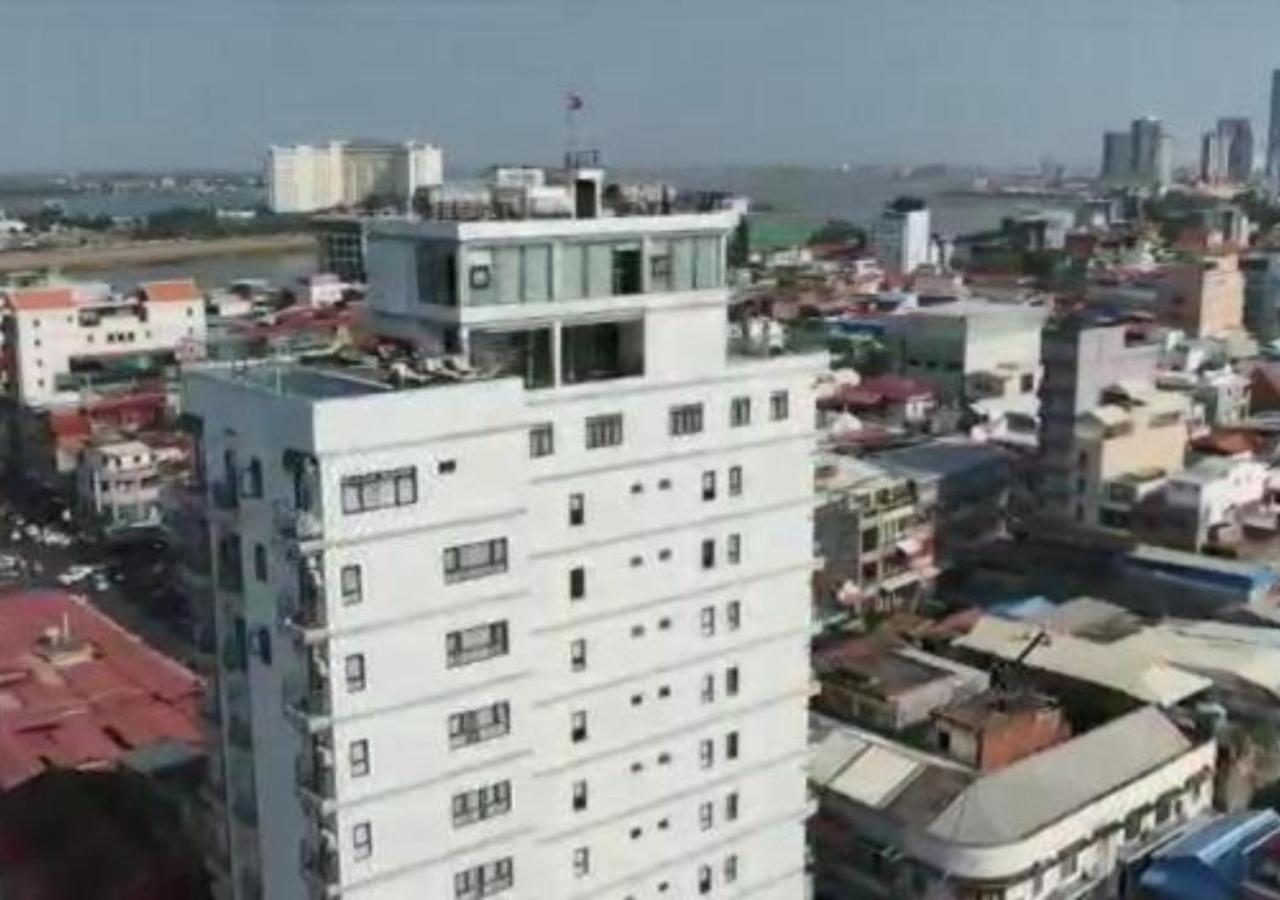 110 4* Phnom Penh